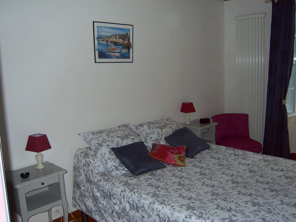 Bed and Breakfast L'Oasis Port-d'Envaux Номер фото